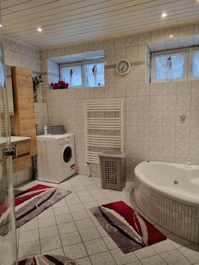 Huber'S Ferienwohnung Hengersberg Eksteriør bilde
